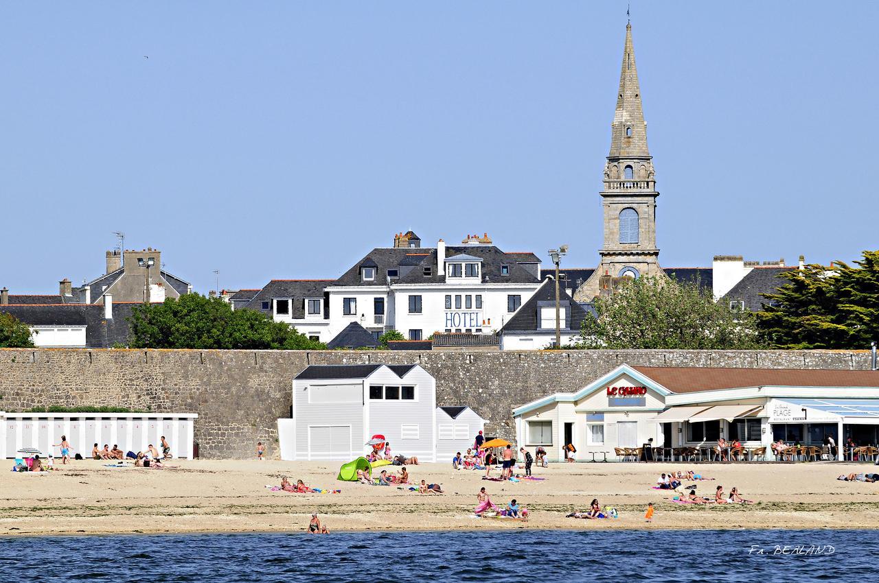 Hotel Spa De La Citadelle Lorient Port Louis Bagian luar foto