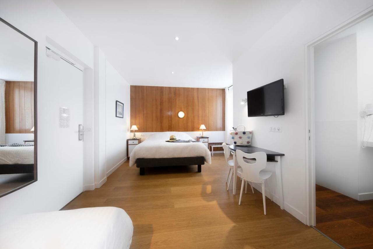 Hotel Spa De La Citadelle Lorient Port Louis Bagian luar foto
