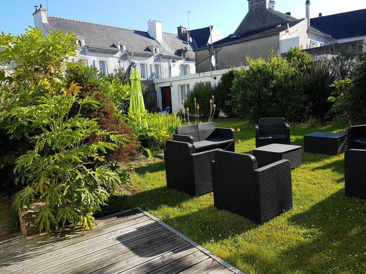 Hotel Spa De La Citadelle Lorient Port Louis Bagian luar foto